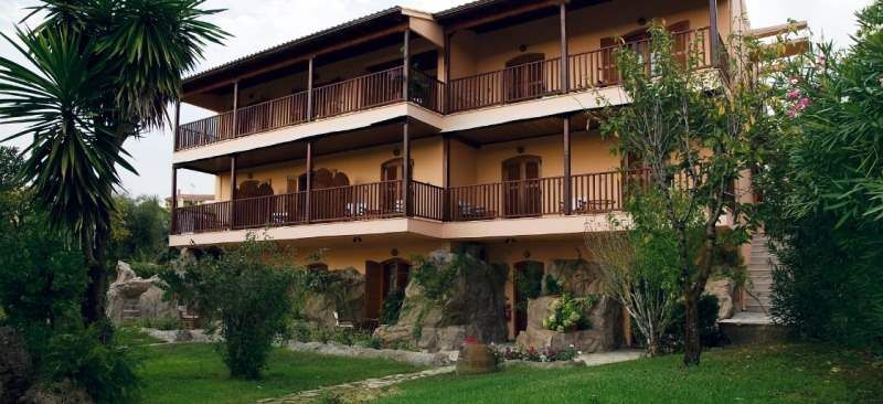 CORFU CLUB фото 2