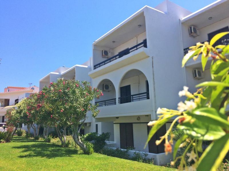 DEBBY HOTEL APARTMENTS