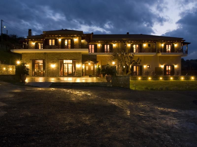 DELLAS BOUTIQUE HOTEL