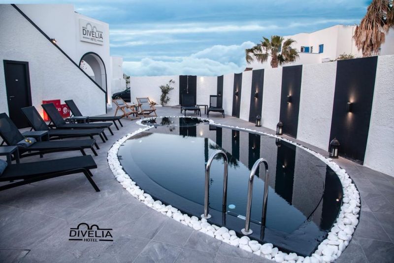 DIVELIA HOTEL