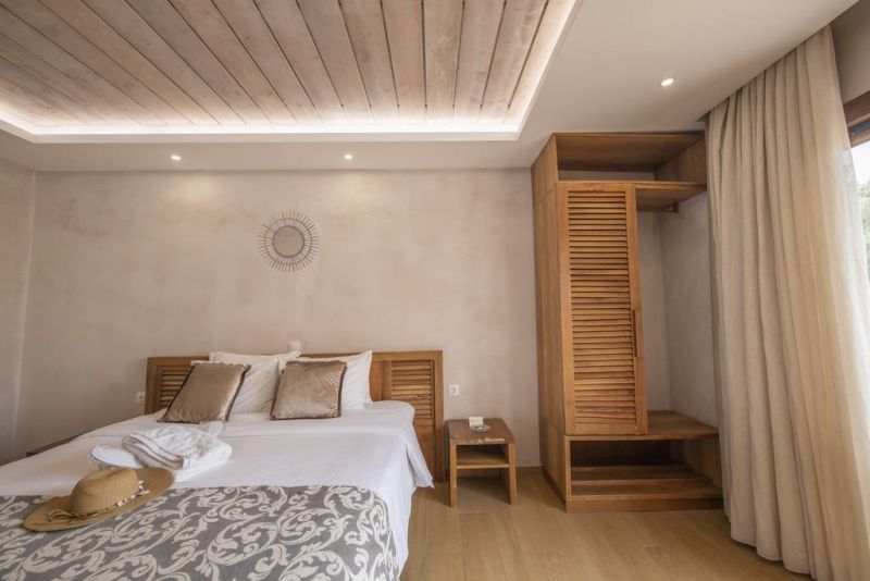 EKATI MARE BOUTIQUE HOTEL & SUITES фото 6