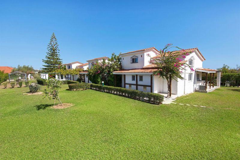 ELEFTERIA APARTMENTS