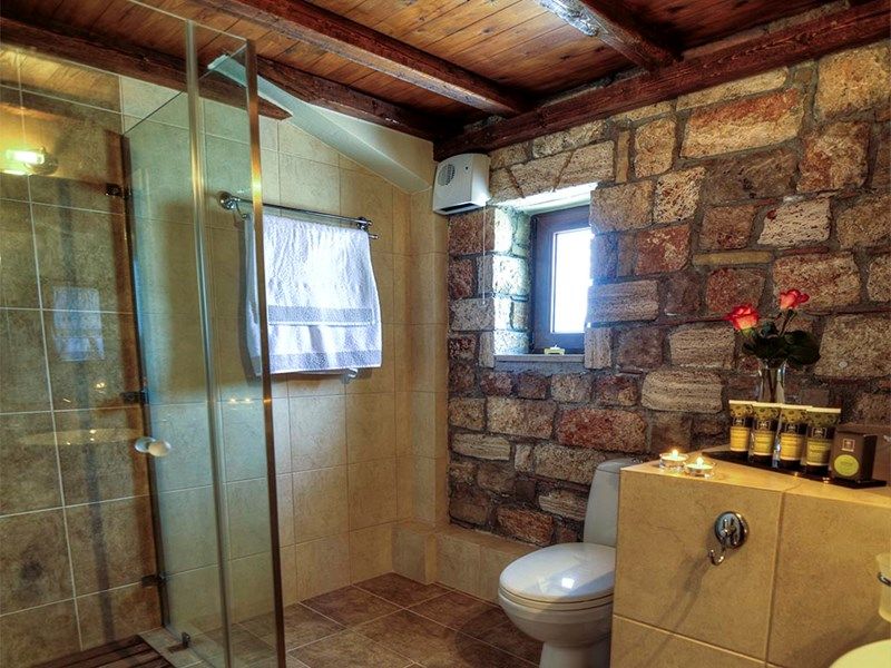 ENALIO SUITES