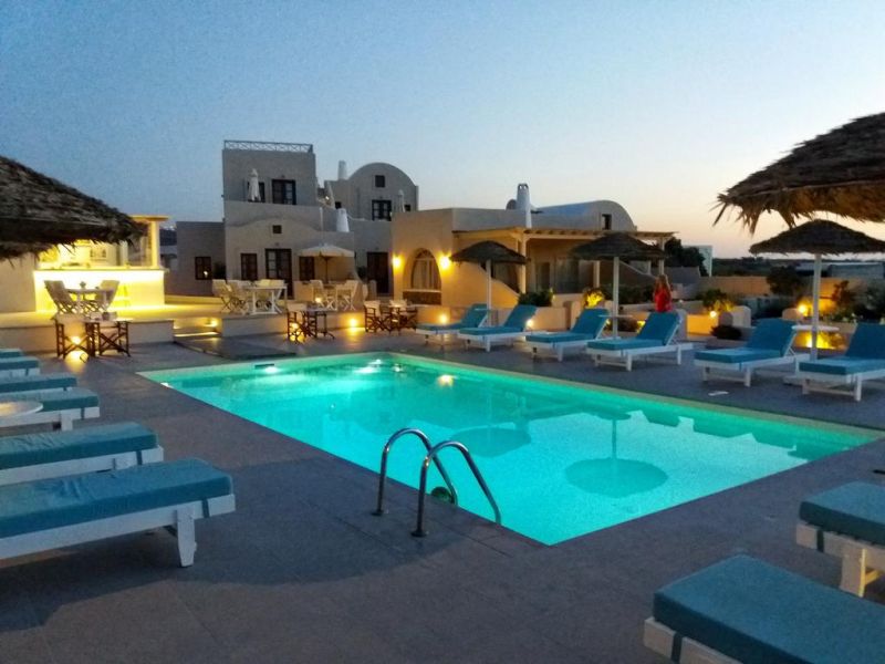 ENPLO BOUTIQUE SUITES