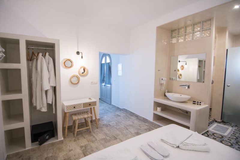 ENPLO BOUTIQUE SUITES фото 5
