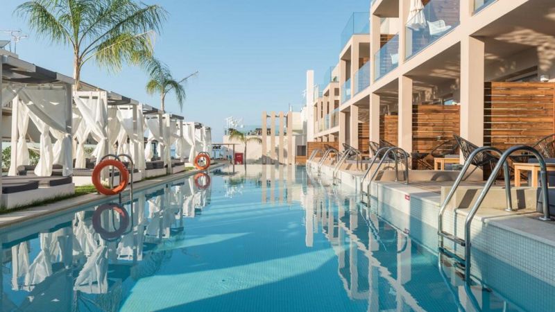 EPOS LUXURY HOTEL фото 2