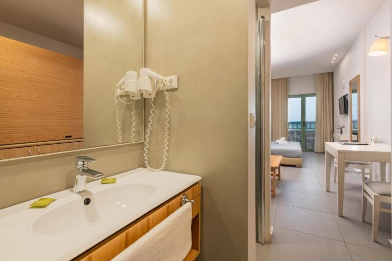ERATO BEACH HOTEL ADULTS ONLY фото 7
