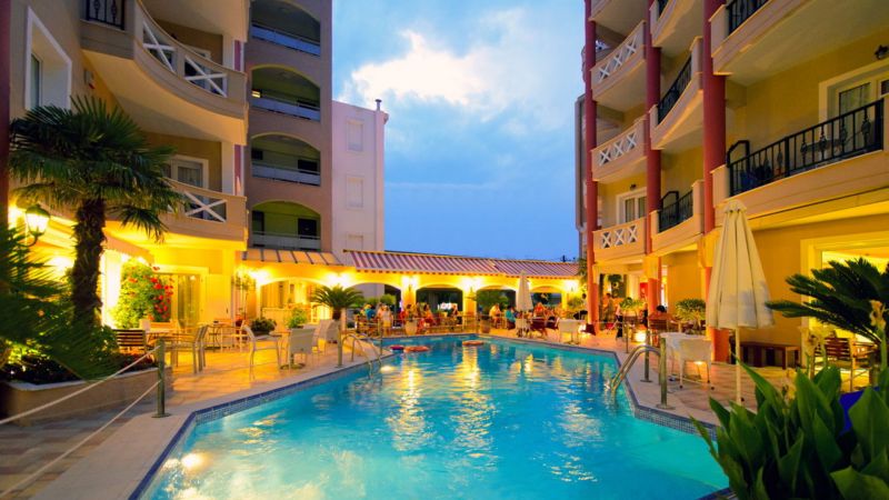 BOMO EVILION-STILVI HOTEL
