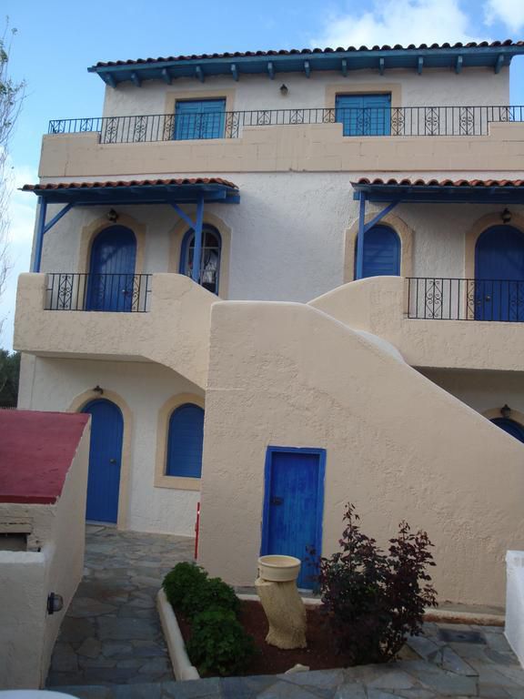 FLORITA APARTMENTS