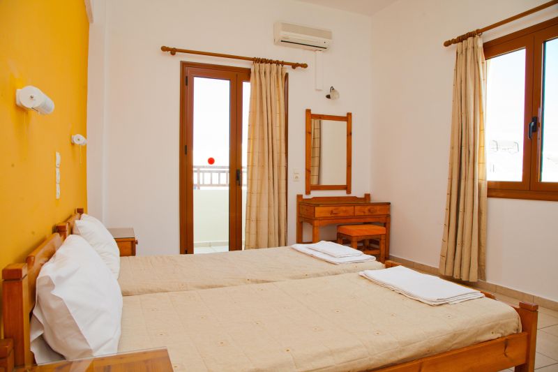 FRIDA VILLAGE APARTMENTS