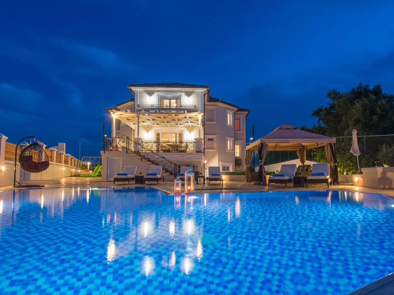 FRIDO LUXURY VILLA фото 2