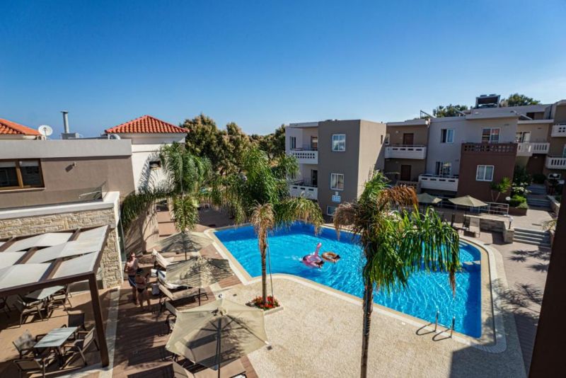 GOLDEN BAY SUITES фото 4