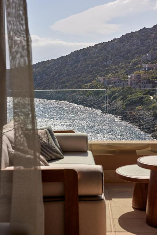DAIOS COVE LUXURY RESORT & VILLAS фото 2