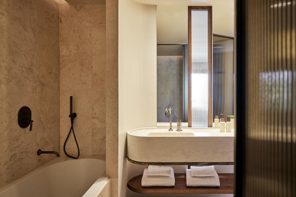 DAIOS COVE LUXURY RESORT & VILLAS фото 6