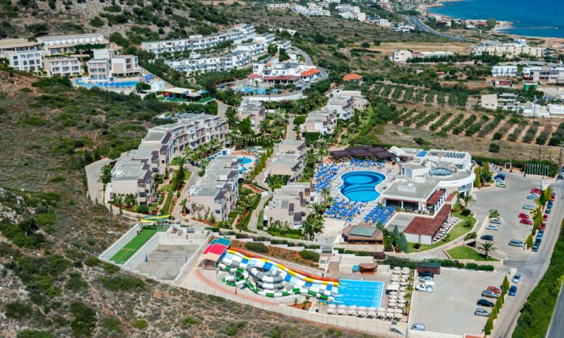 GRAND HOTEL HOLIDAY RESORT