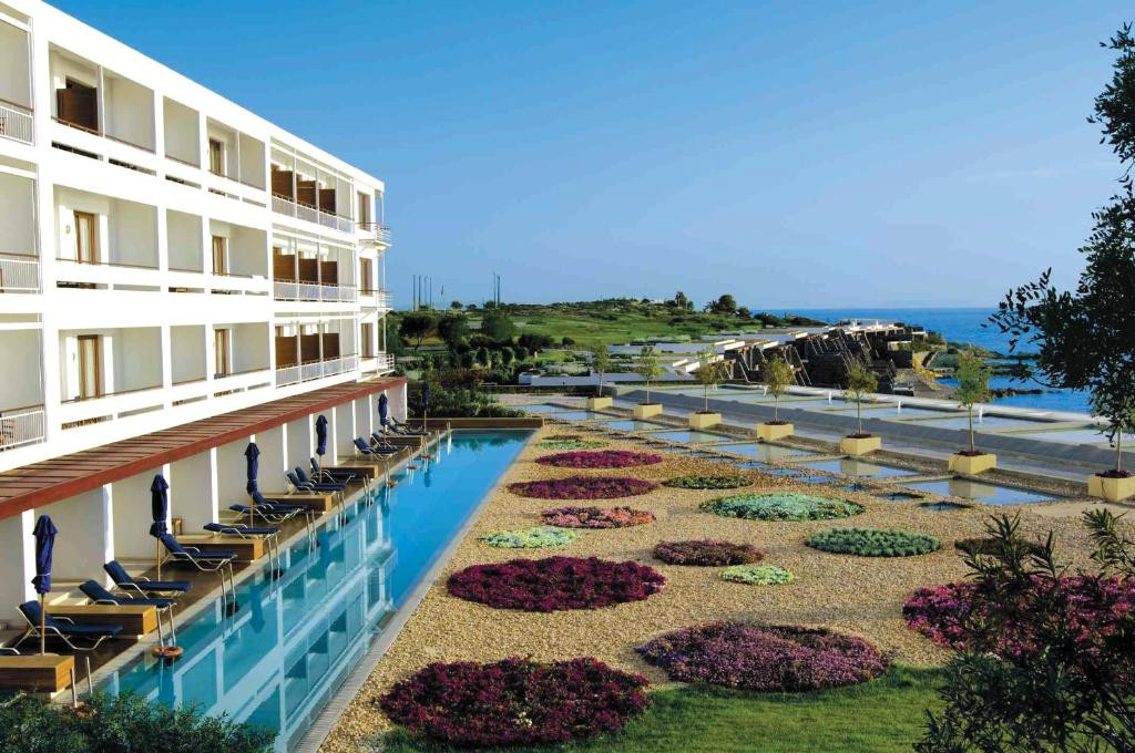GRAND RESORT LAGONISSI
