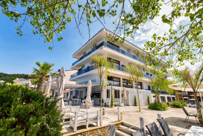 GREEK PRIDE SEAFRONT HOTEL