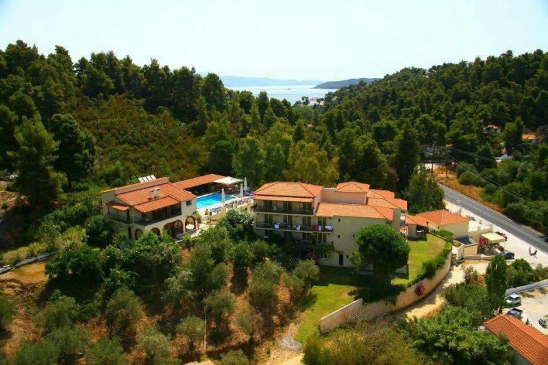 HERMES APARTMENTS
