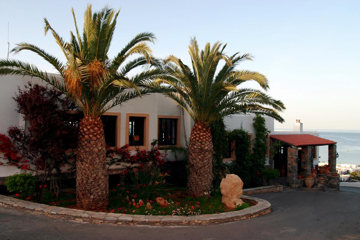 HERSONISSOS VILLAGE HOTEL & BUNGALOWS фото 2