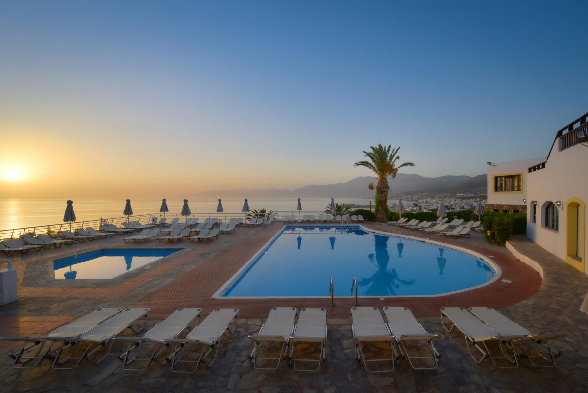 HERSONISSOS VILLAGE HOTEL & BUNGALOWS фото 3
