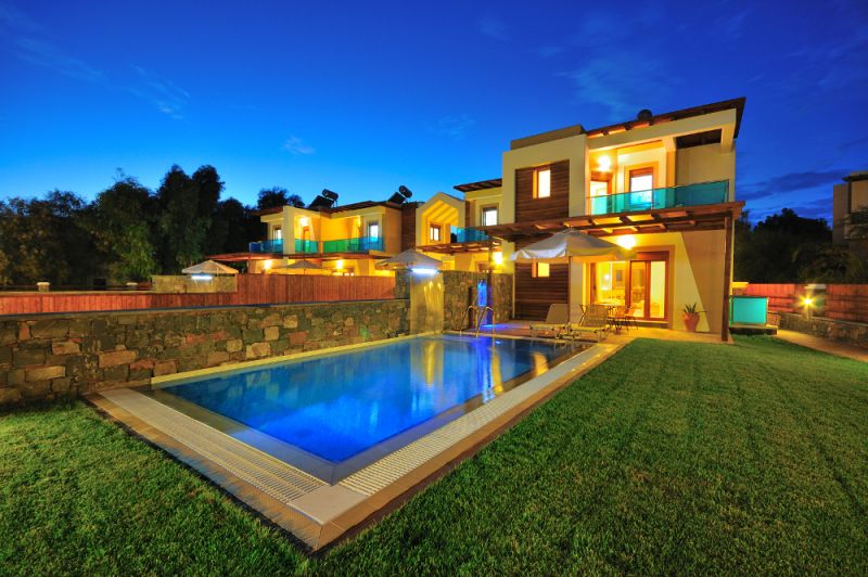 HORIZON LINE VILLAS