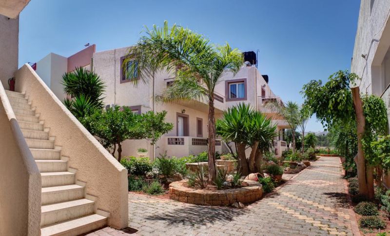 ILIOS II APARTMENTS