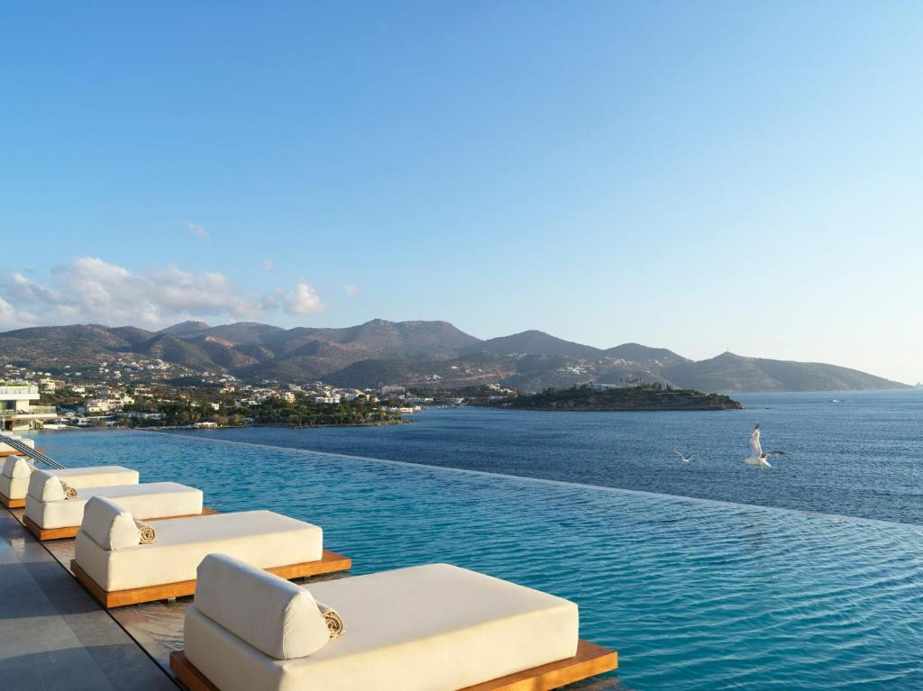 INTERCONTINENTAL CRETE