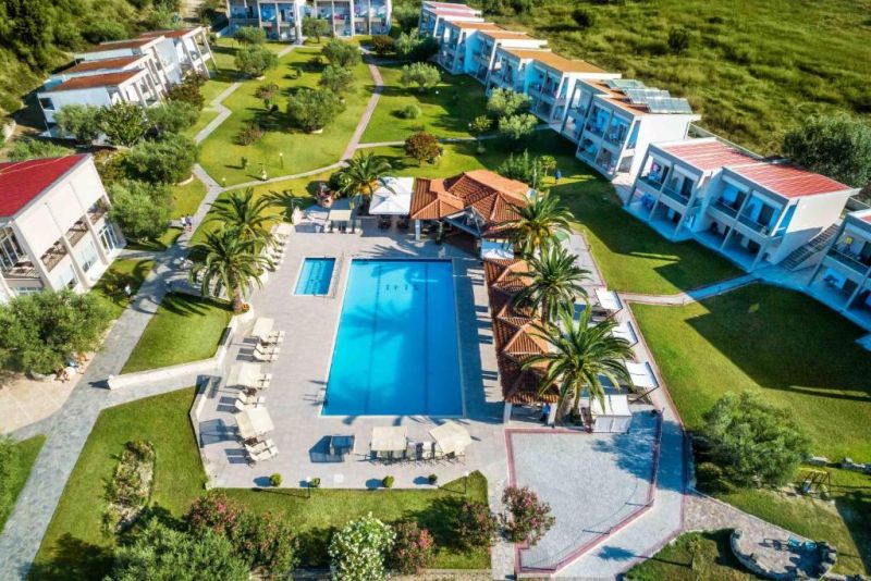 IRIS HOTEL SIVIRI
