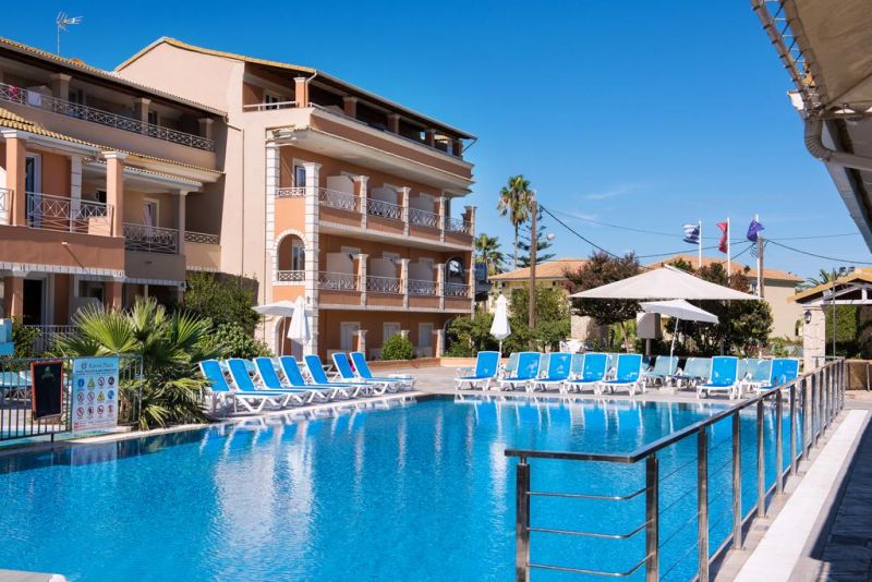 KAVOS PLAZA HOTEL