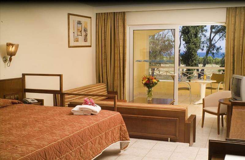 KIPRIOTIS MARIS SUITES фото 4