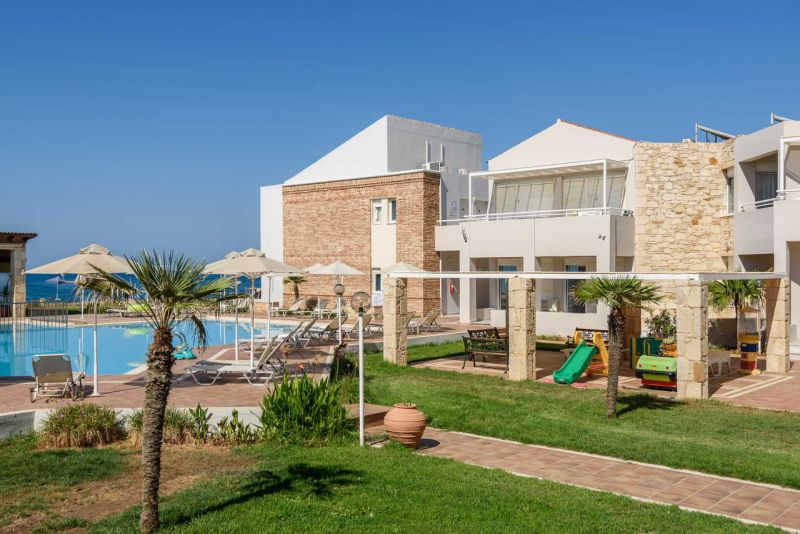 KOSTAKIS BEACH APARTMENTS