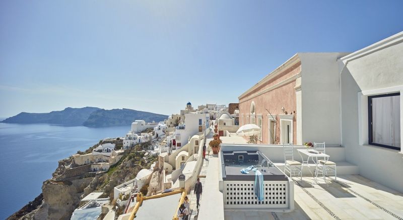 LA MALTESE OIA LUXURY SUITES фото 5