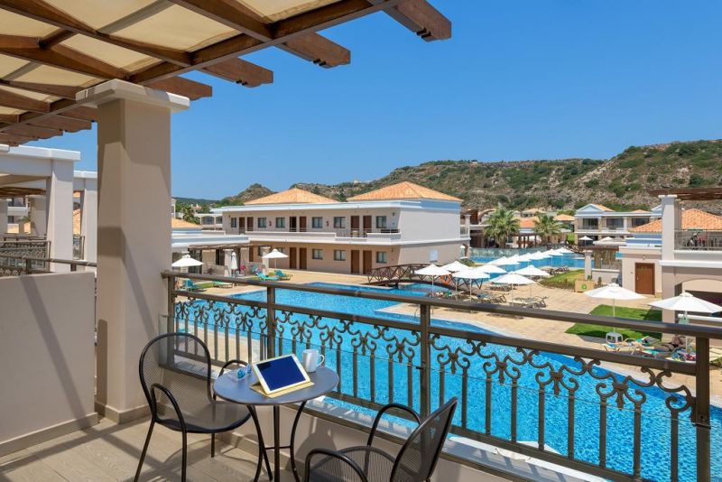 LA MARQUISE LUXURY RESORT COMPLEX фото 6