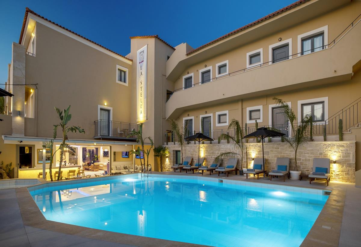 LA STELLA APARTMENTS & SUITES фото 2