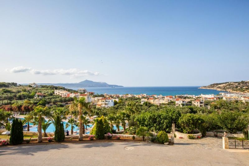 LANGLEY RESORT ALMIRIDA BAY