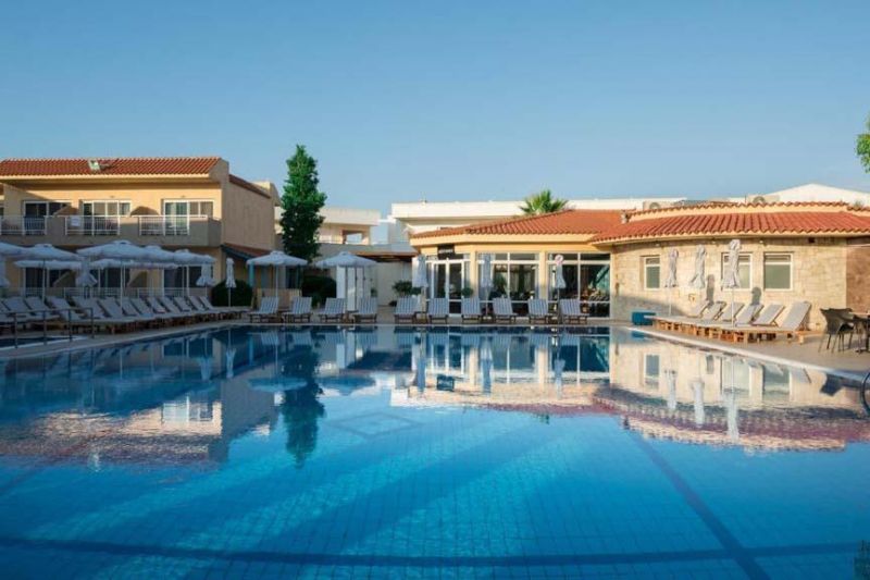 COOEE LAVRIS HOTELS & SPA