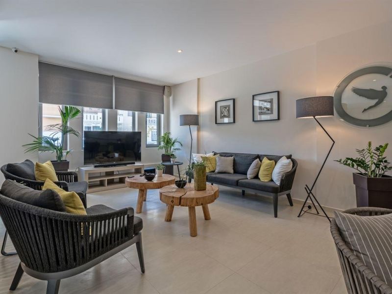 LEFKONIKO BEACH ICARUS SUITES фото 8