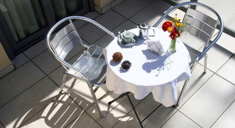 LILIA HOTEL