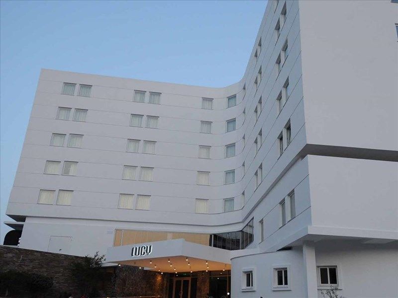 LUCY HOTEL
