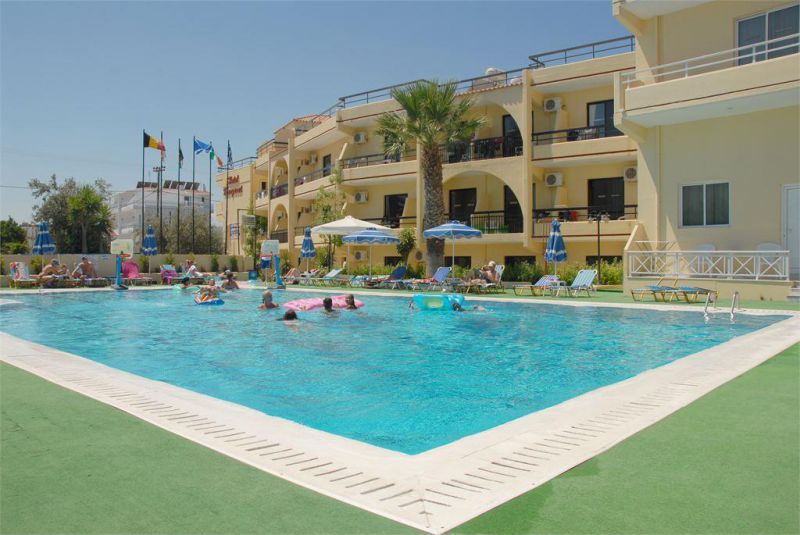 MARGARET STUDIOS & APARTMENTS