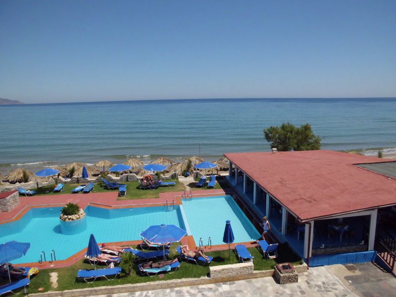 MARI BEACH HOTEL фото 2