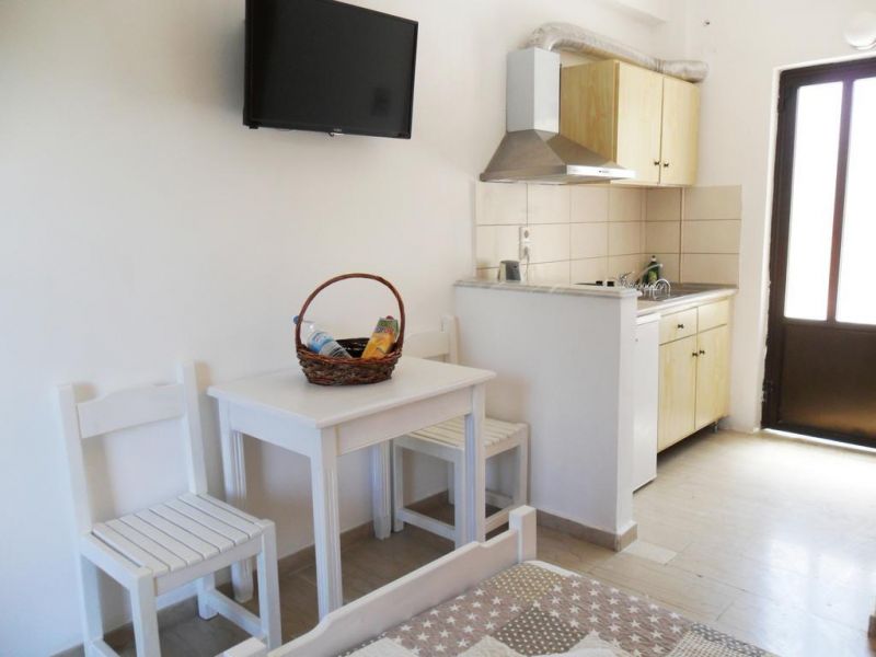MARILENA APARTMENTS & STUDIOS фото 6