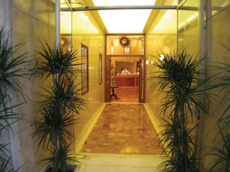 MARINA HOTEL ATHENS фото 2