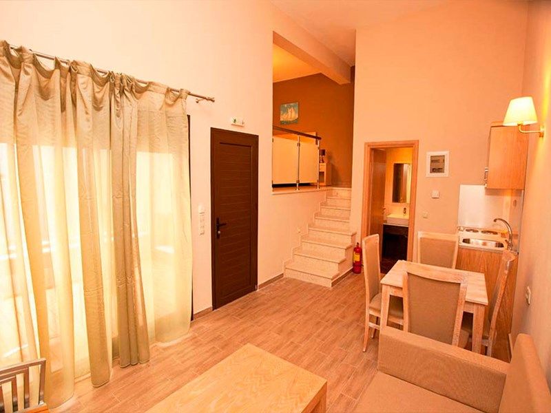 MARYS RESIDENCE SUITES APT фото 5