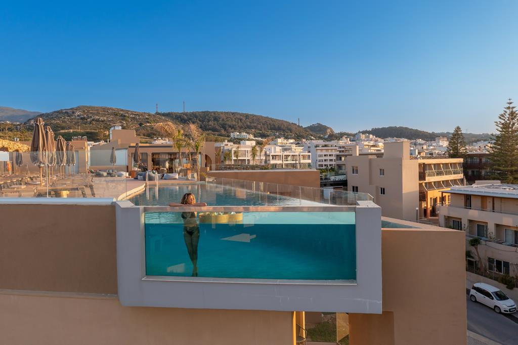 MINOS AMBASSADOR ALL SUITES & SPA фото 8