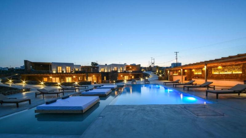 MYCONIAN CROWN SUITES фото 4