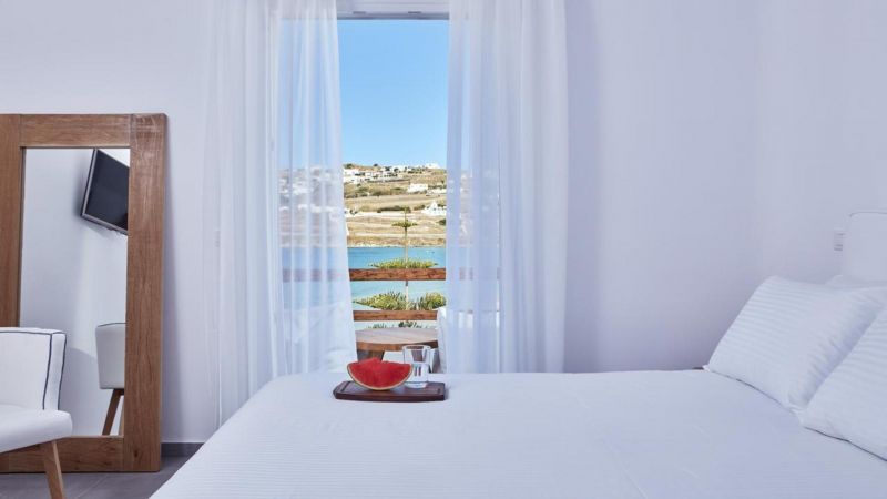 MYKONOS WAVES BEACH HOUSE & SUITES фото 6