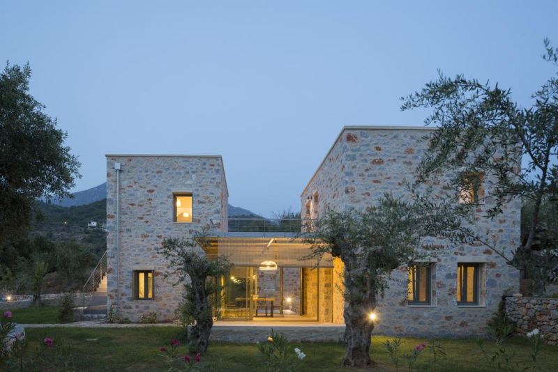 MYTHIES VILLA