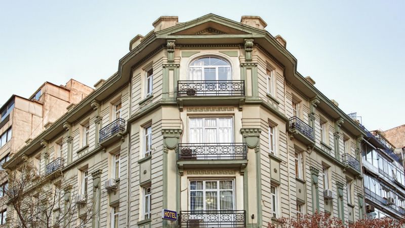 NEA METROPOLIS