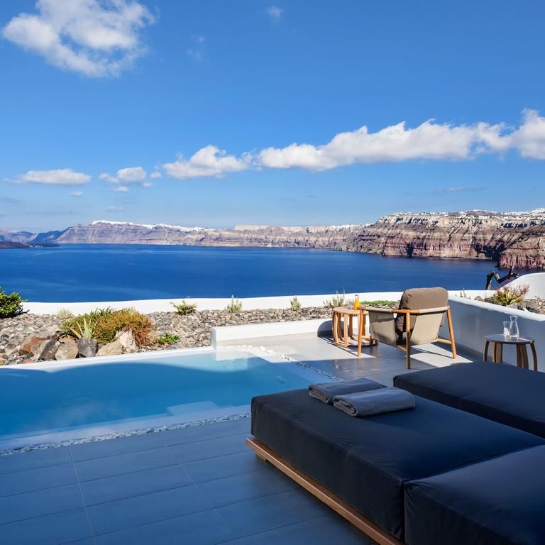 NEPTUNE LUXURY SPA SUITES фото 2
